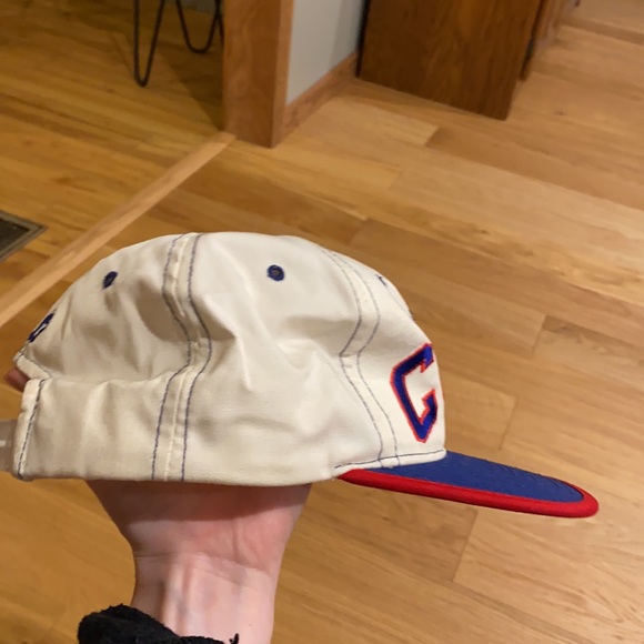 Vintage Chicago Cubs SnapBack hat - Picture 3 of 4
